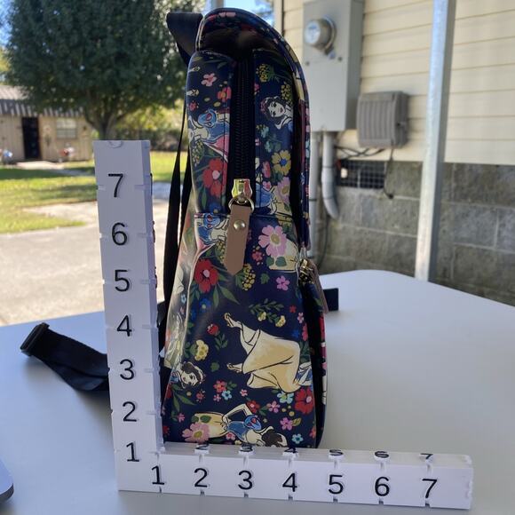 Disney Petunia Pickle Bottom Snow White Backpack - Picture 3 of 12